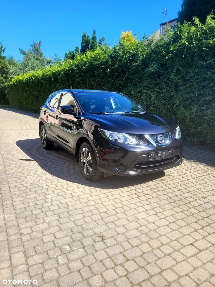 Nissan Qashqai - 2