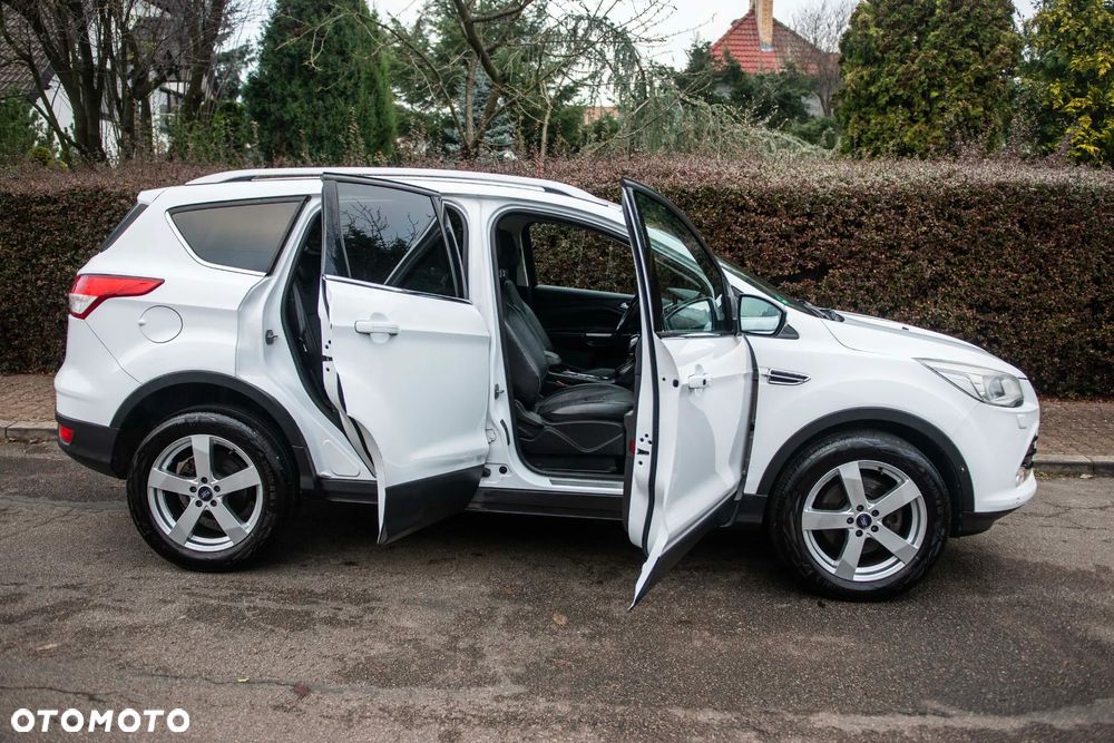 Ford Kuga 2.0 TDCi 4x4 Titanium - 8