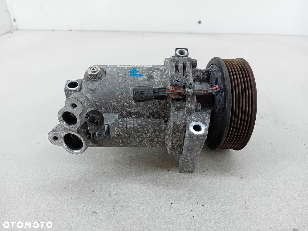 POMPA, SPRĘŻARKA KLIMATYZACJI DACIA LODGY 926005727R 92600E920A 1.6 SCE - 4