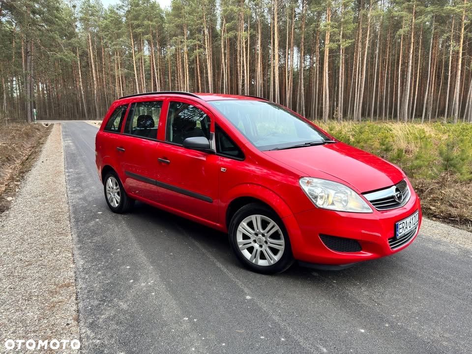 Opel Zafira - 2