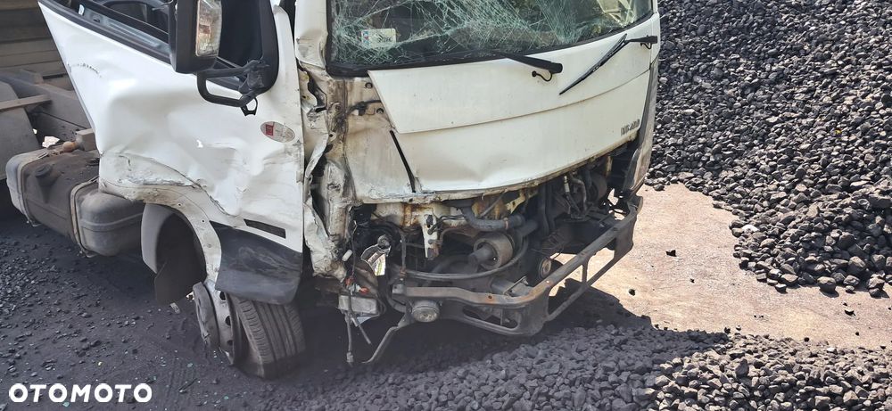 Nissan Cabstar - 8