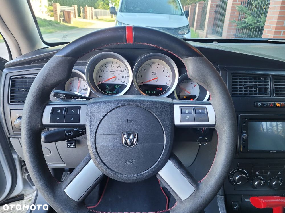 Dodge Magnum 5.7 V8 - 10