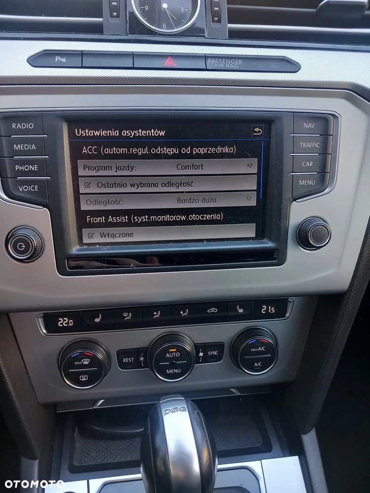 Volkswagen Passat 2.0 TDI BMT Comfortline DSG - 10