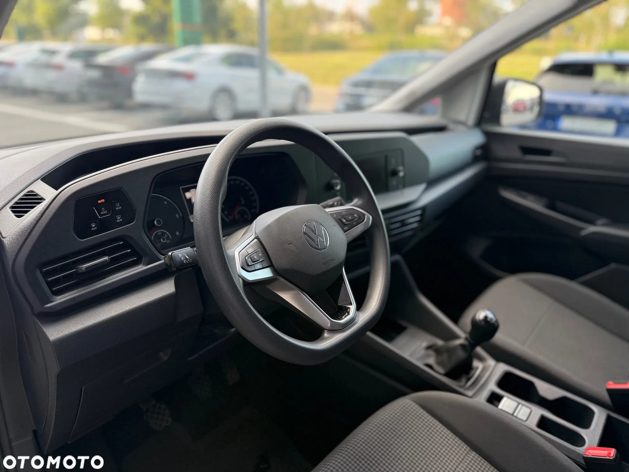 Volkswagen Caddy - 15
