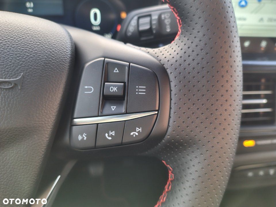 Ford Focus - 13