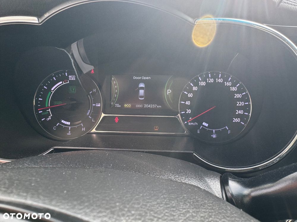 Kia Optima 2.0 Hybrid L - 27