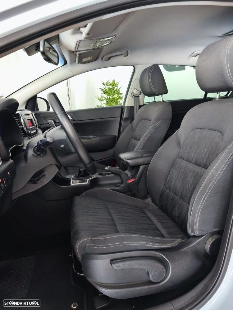 Kia Sportage 1.7 CRDI ISG TX - 19