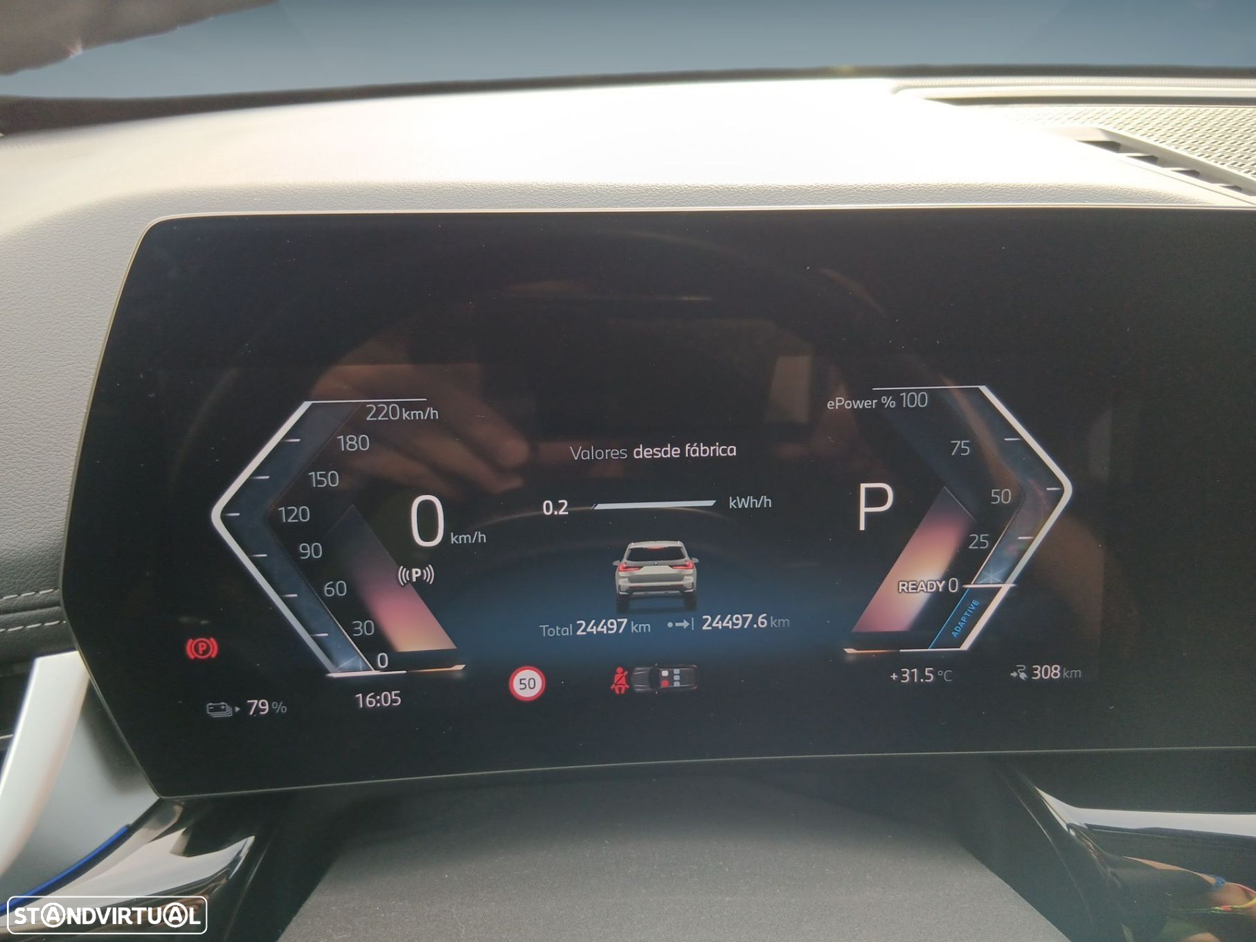 BMW ix1 eDrive20 - 21