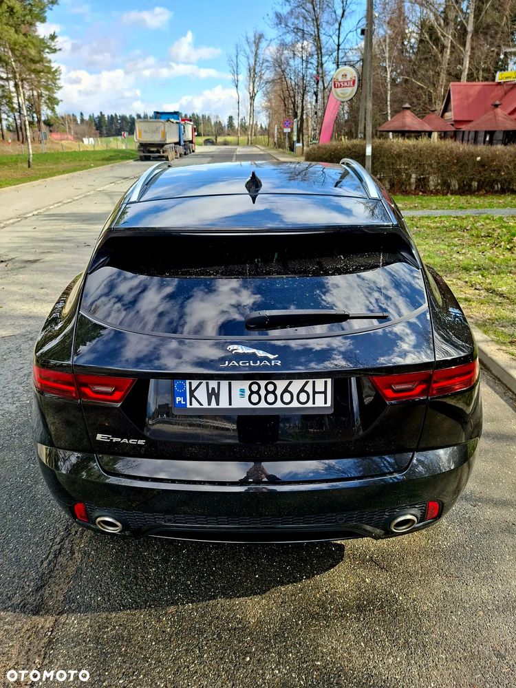 Jaguar E-Pace P200 AWD R-Dynamic - 17