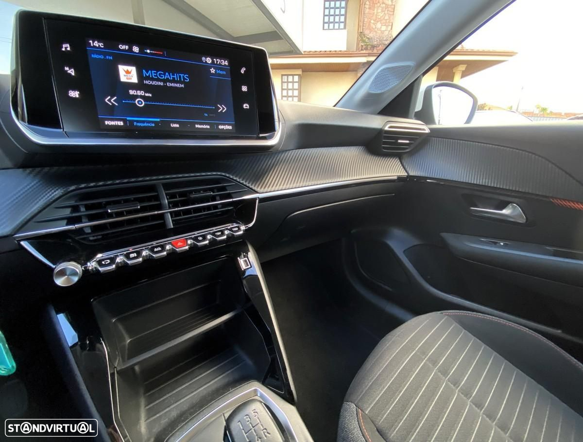 Peugeot 208 1.2 PureTech Active - 6