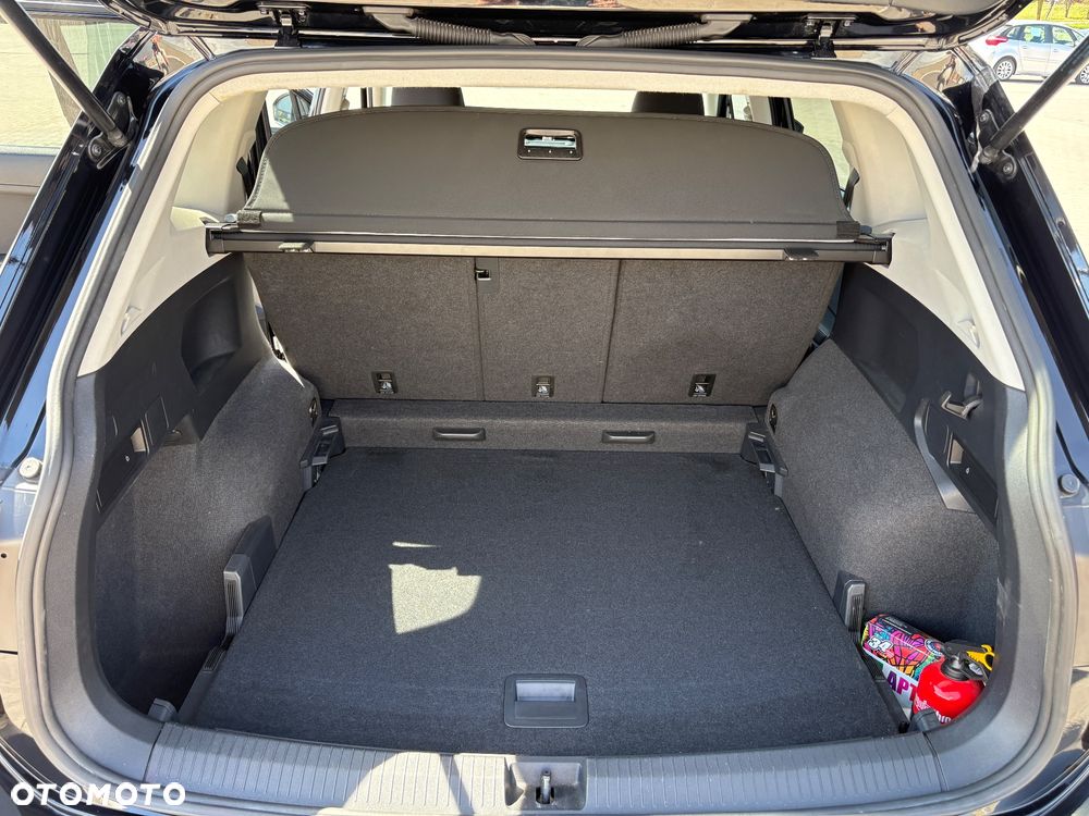 Volkswagen Tiguan 2,0 TSI OPF 4Motion DSG Life - 23