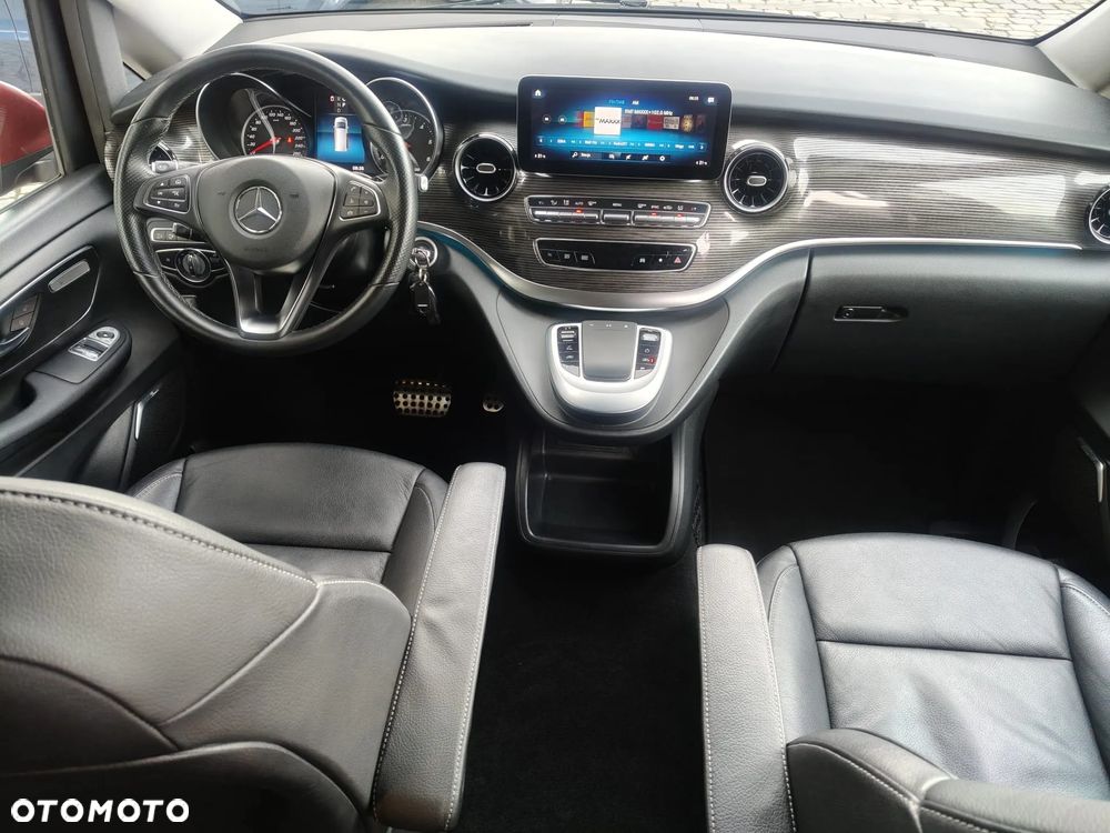 Mercedes-Benz Klasa V 300 d 4-Matic Avantgarde 9G-Tronic (d³ugi) - 12