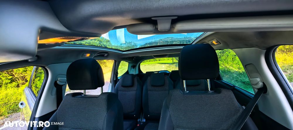 Peugeot 5008 HDI FAP 150 Active - 12