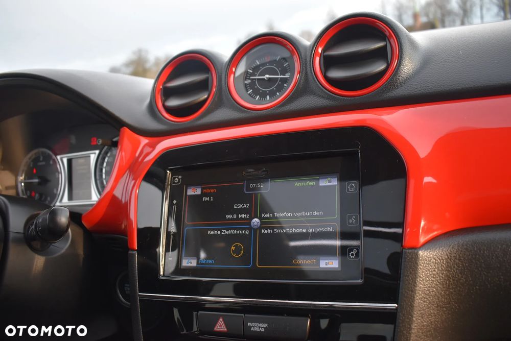 Suzuki Vitara 1.6 DDiS (4x4) Allgrip Comfort - 36