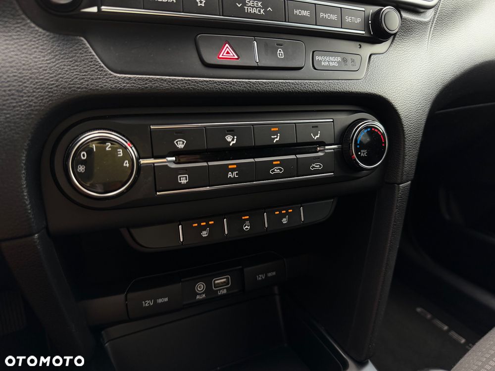 Kia Ceed 1.4 CVVT Dream-Team Edition - 8