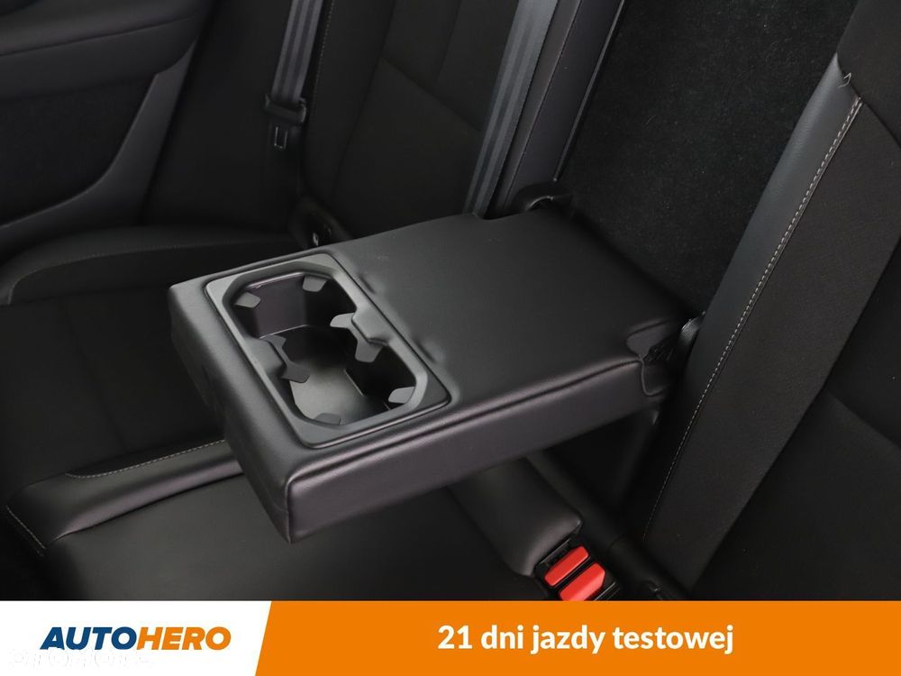 Volvo XC 40 D3 Momentum - 34