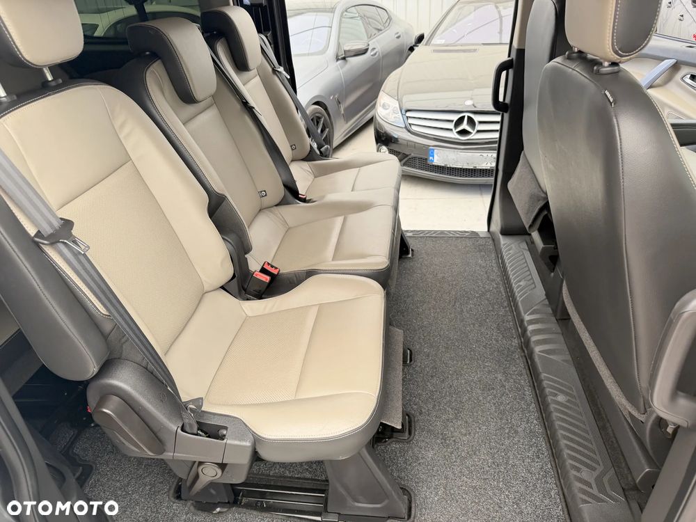 Ford Tourneo Custom 2.0 TDCi L1 Titanium SelectShift - 9
