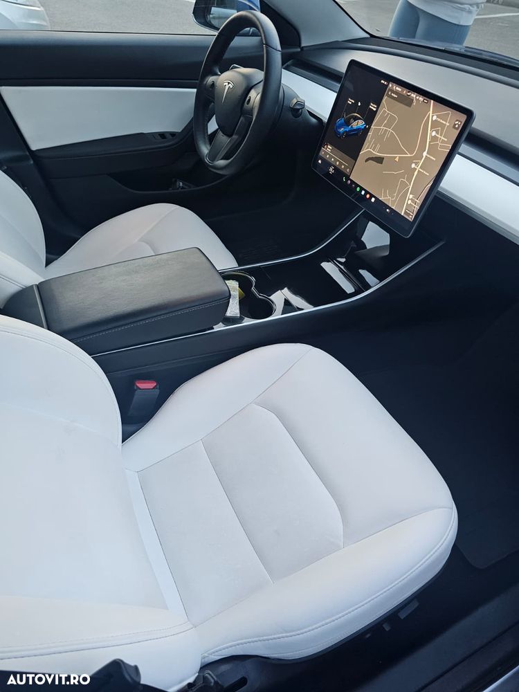 Tesla Model 3 Langstreckenbatterie Allradantrieb Dual Motor - 11