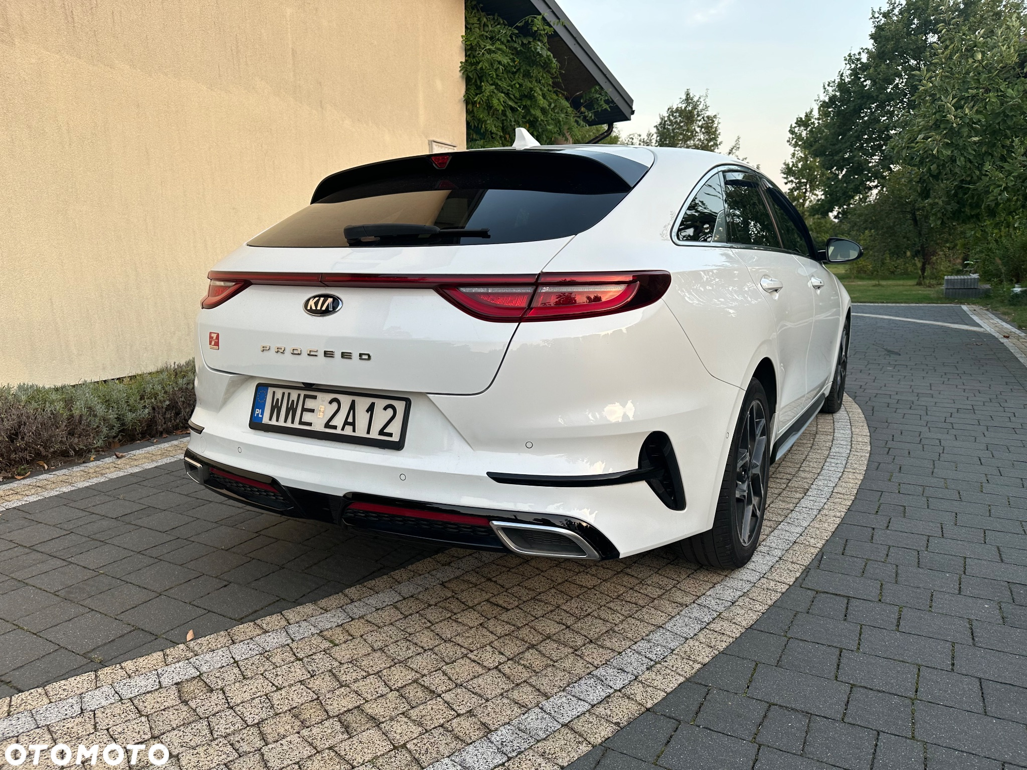 Kia ProCeed 1.6 CRDi GT Line DCT - 11