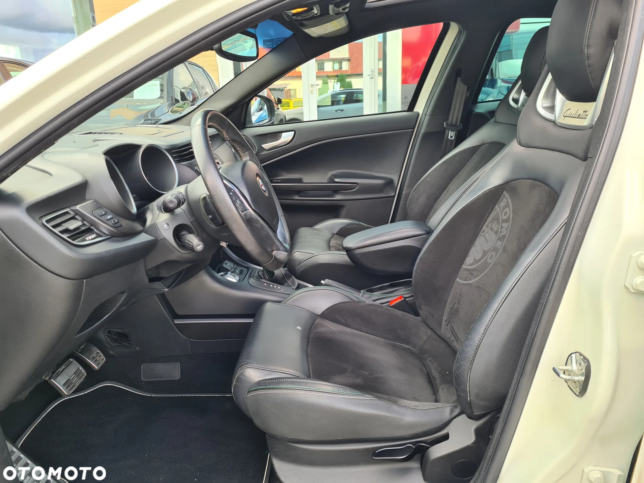 Alfa Romeo Giulietta 1750 TBi QV TCT - 13