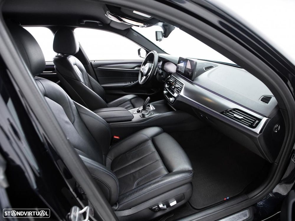 BMW 520 e Pack M - 11
