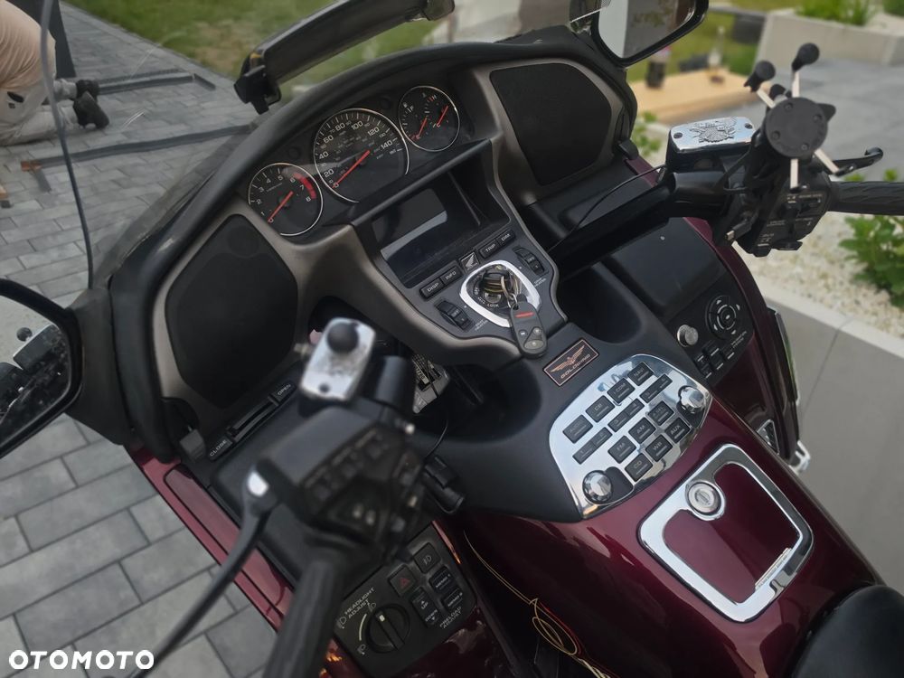 Honda GL - 17