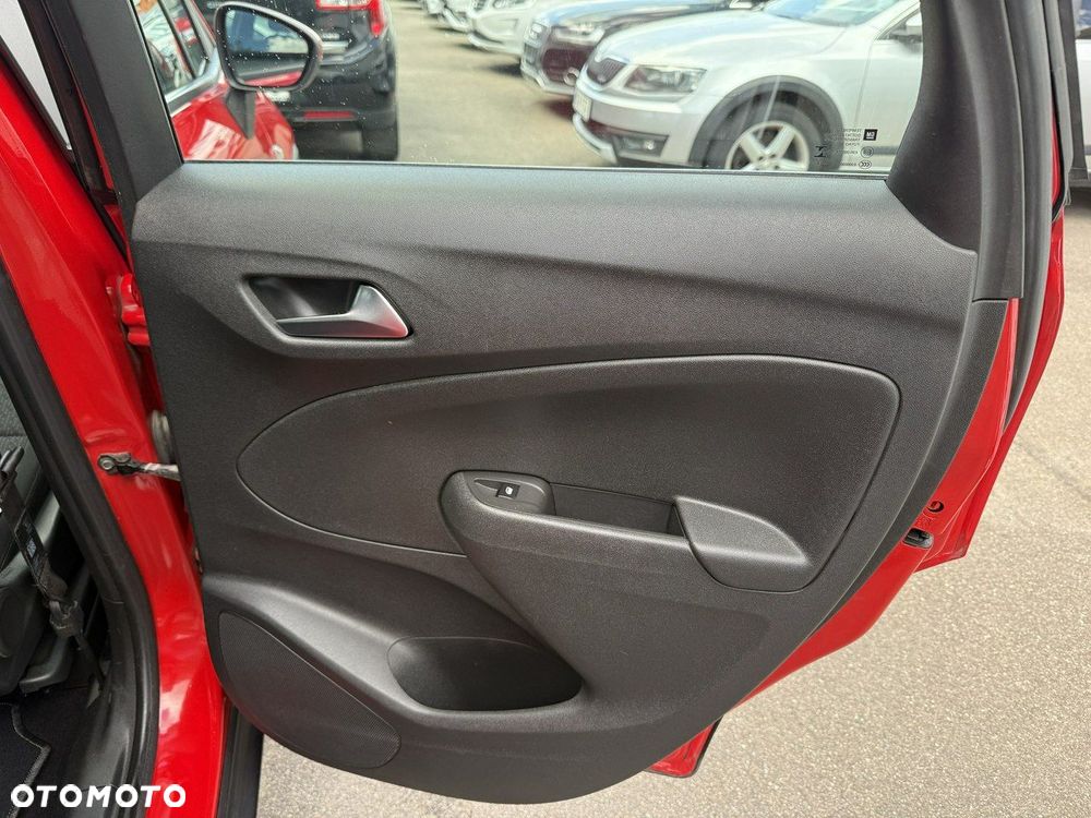 Opel Crossland X - 32