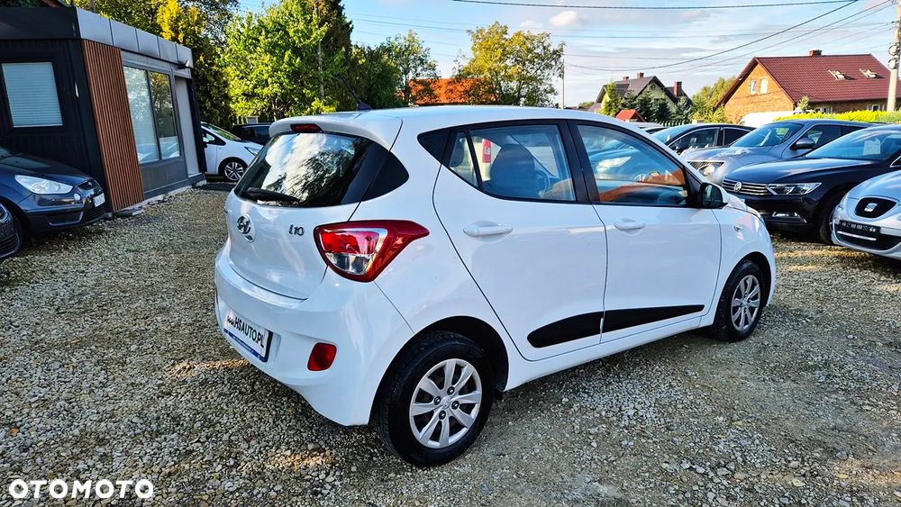 Hyundai i10 1.0 BlueDrive Premium - 11