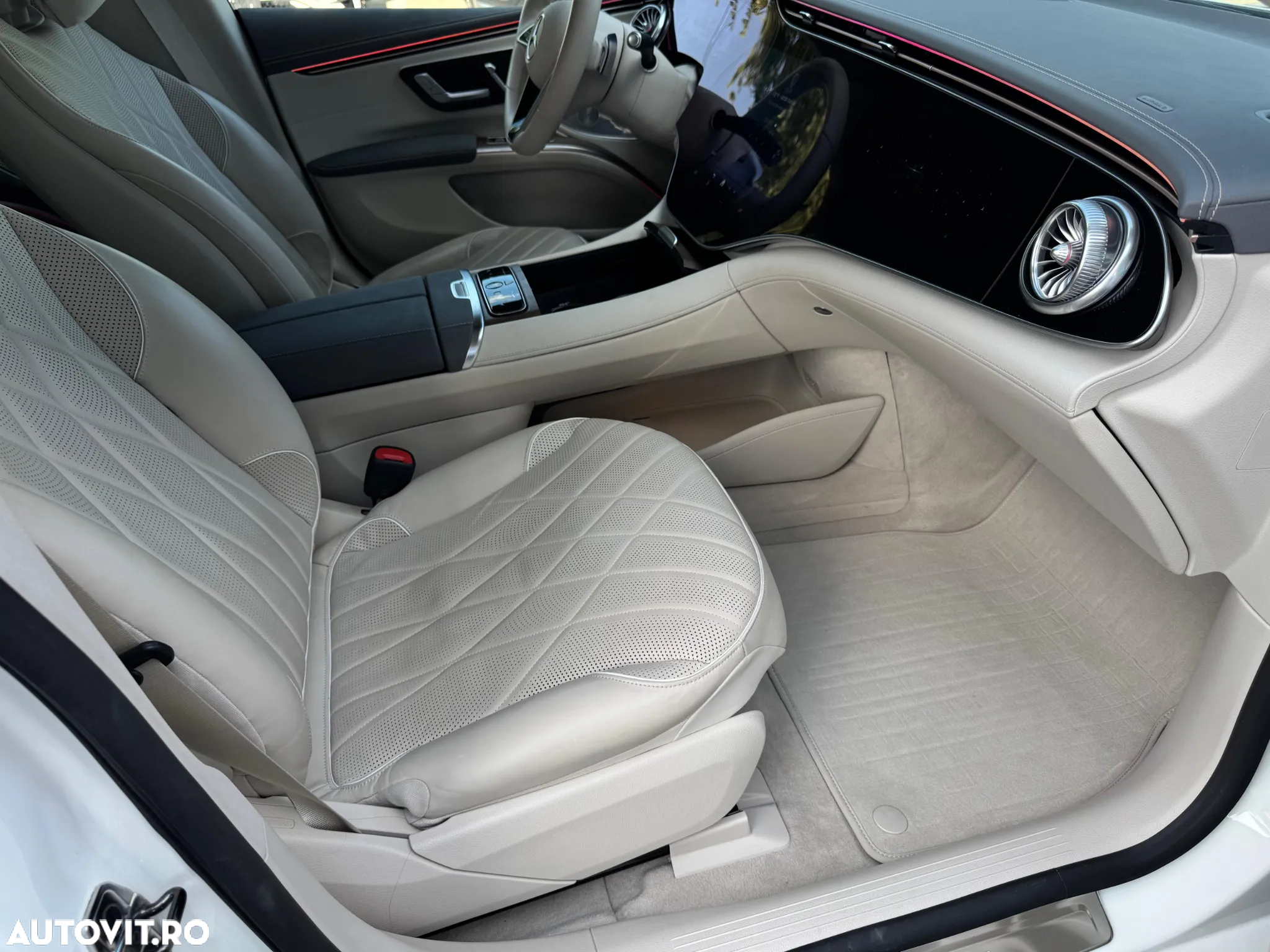 Mercedes-Benz EQS 580 4MATIC - 16