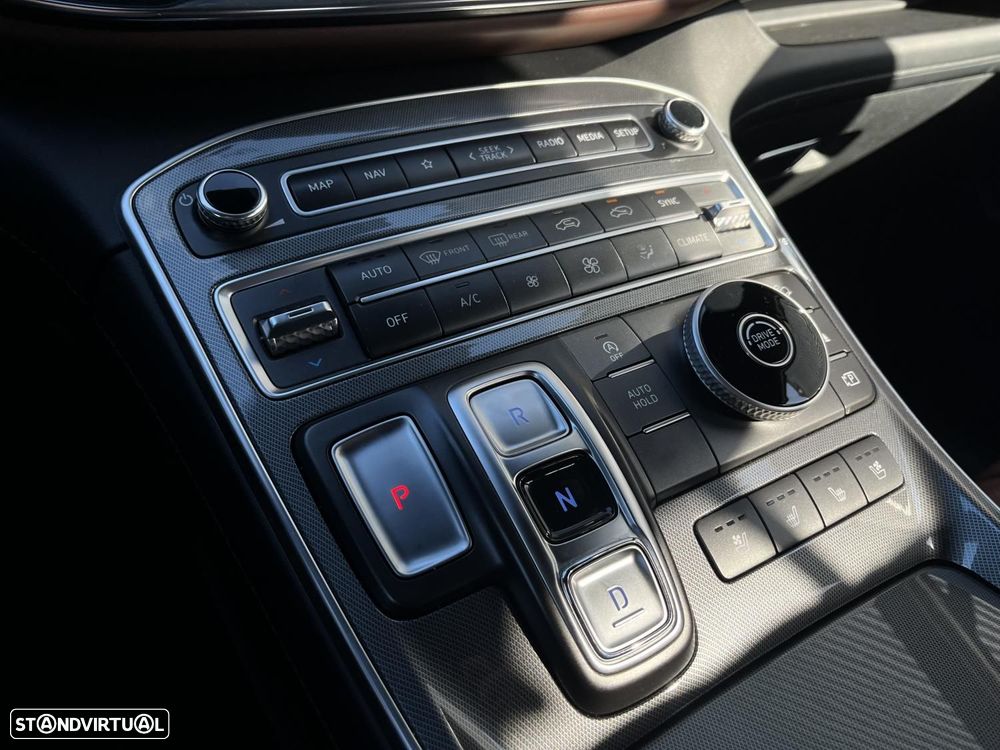 Hyundai Santa Fe 2.2 CRDi Premium - 32