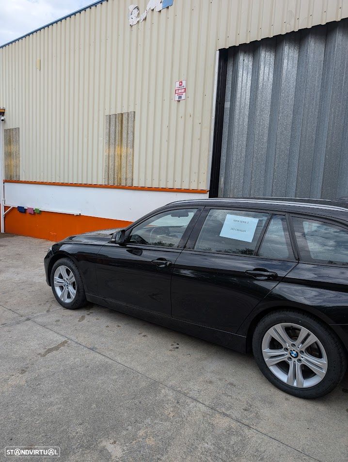 BMW 318 d Touring Line Sport - 12