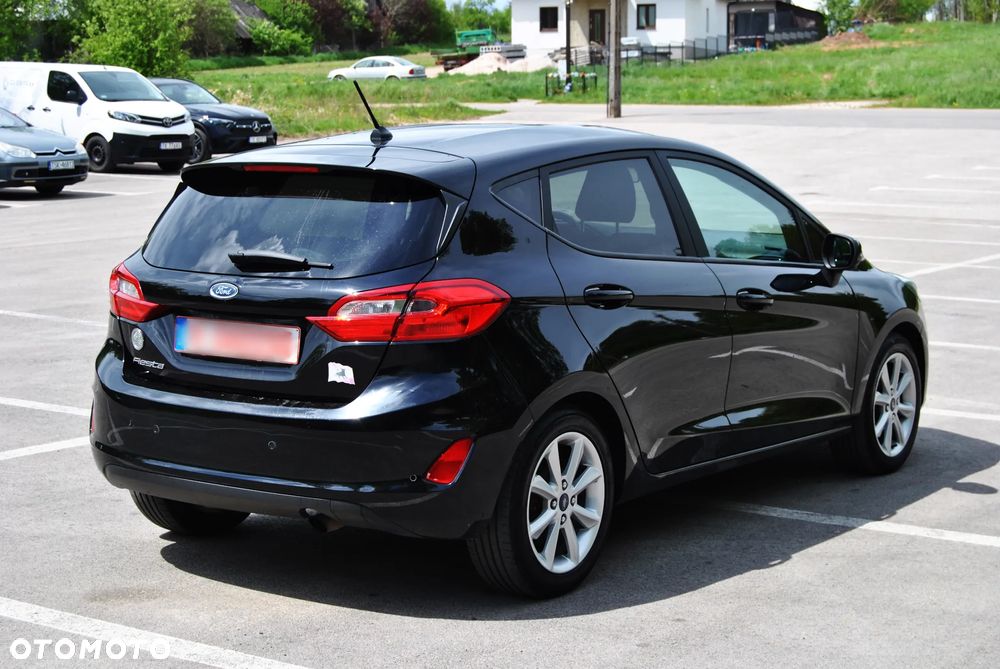 Ford Fiesta - 4