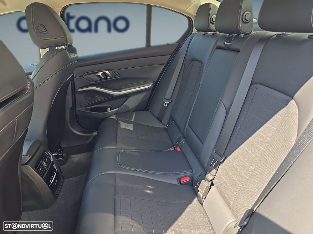 BMW 320 e Auto - 14