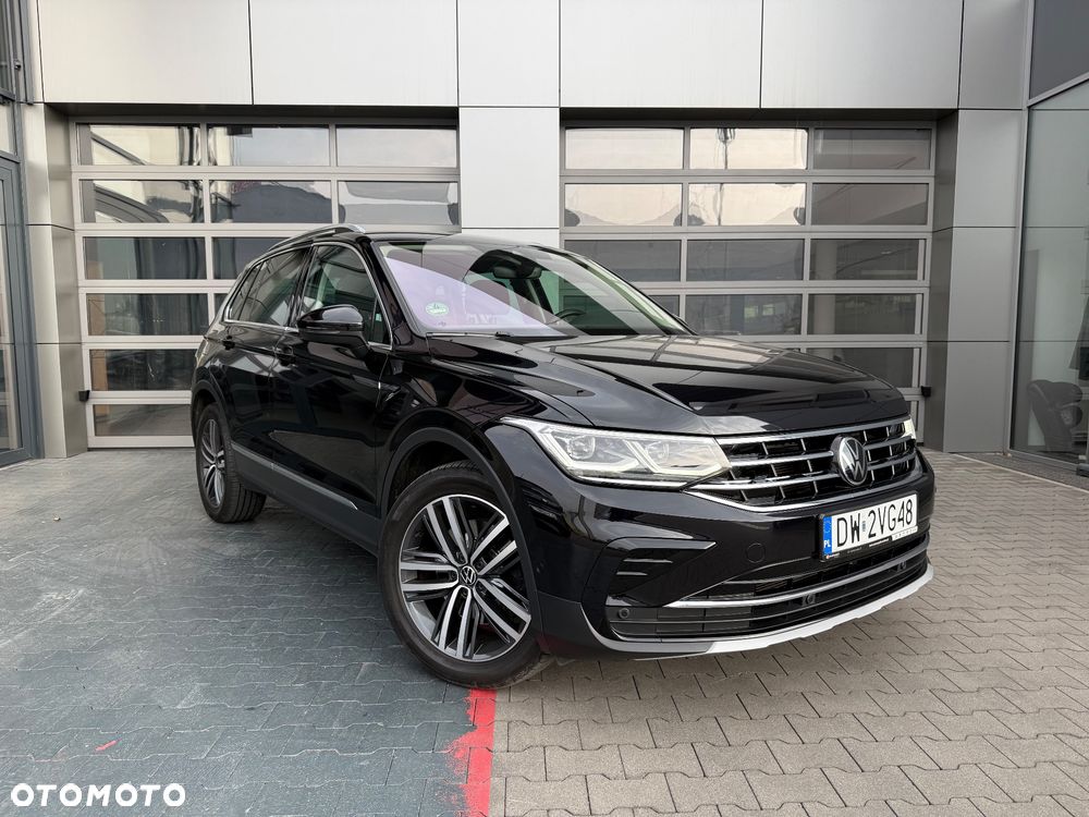 Volkswagen Tiguan 2.0 TSI 4Mot Elegance DSG - 19