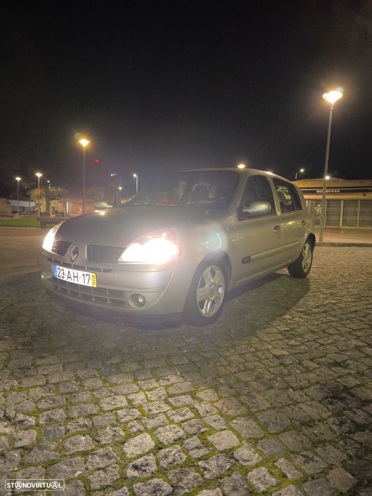 Renault Clio 1.5 dCi Confort Authentique - 1