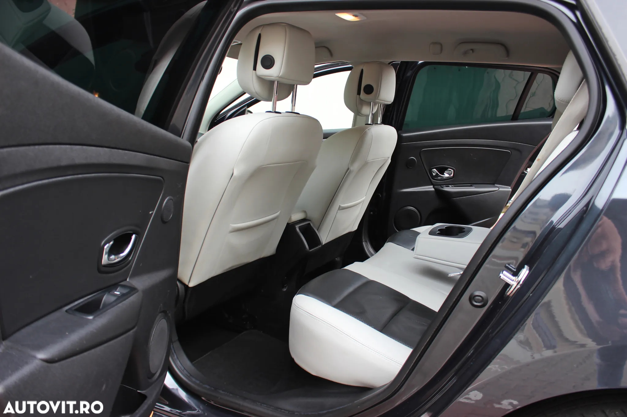 Renault Megane ENERGY dCi 110 GT LINE - 6