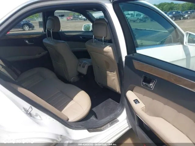 Mercedes-Benz Klasa E 500 4Matic 7G-TRONIC Elegance - 12