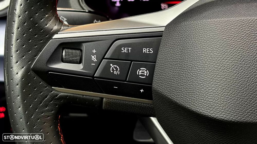 SEAT Arona 1.0 TSI FR - 34