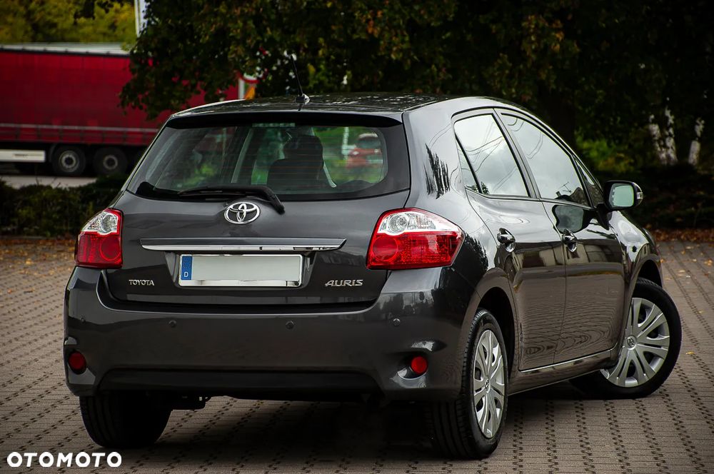 Toyota Auris 1.33 VVT-i Life - 17