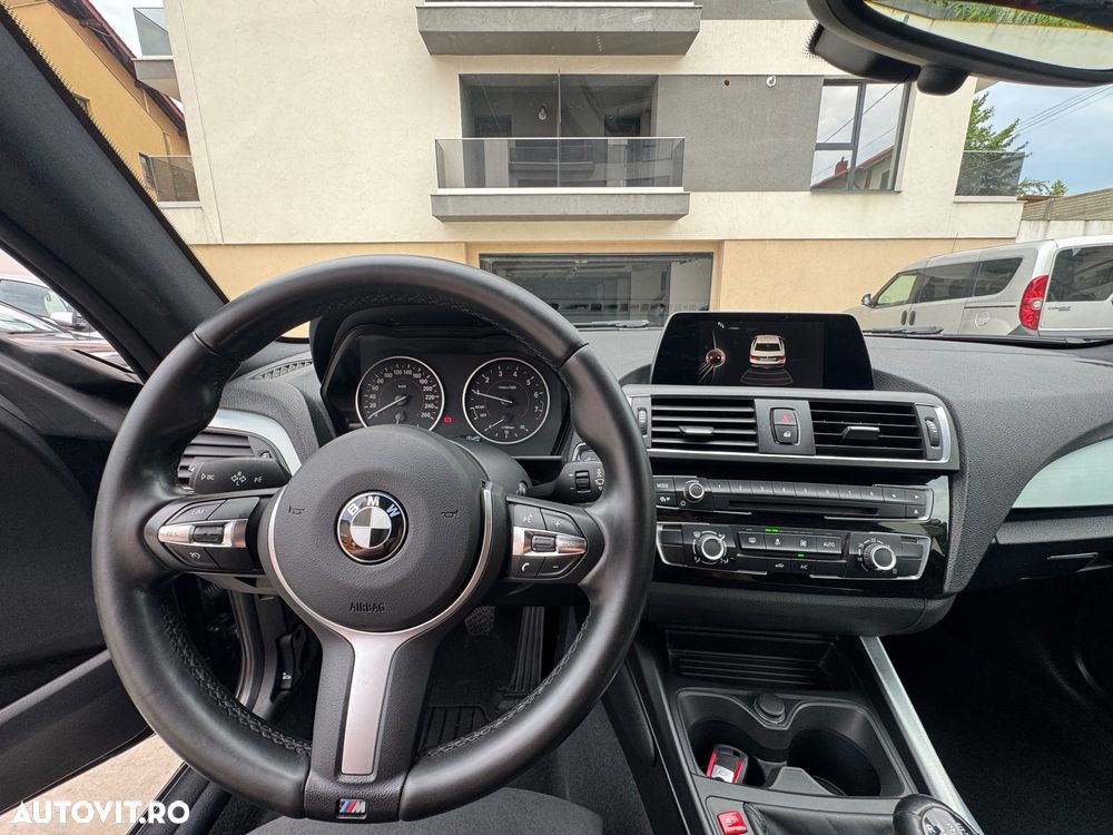 BMW Seria 2 218i Sport Line - 11