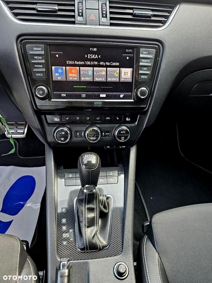 Skoda Octavia 2.0 TDI DSG RS - 21