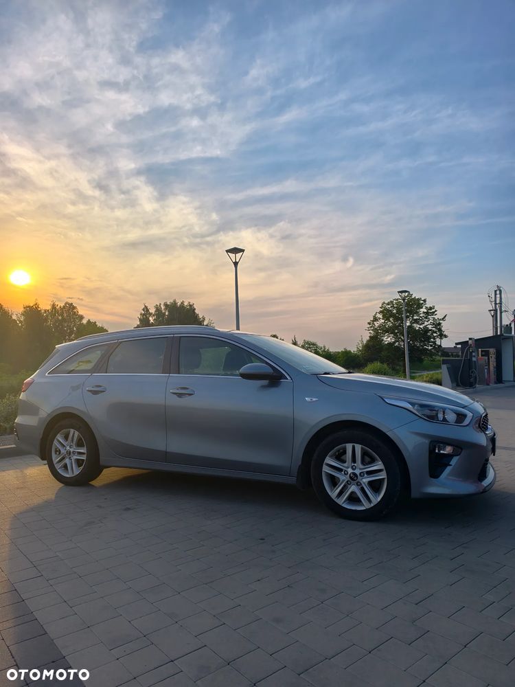Kia Ceed 1.6 CRDi mHEV S - 6