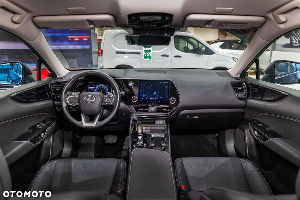 Lexus NX - 7