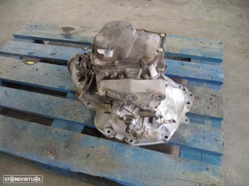 CAIXA VELOCIDADES OPEL ASTRA G SEDAN 1999 -90400209 - 2