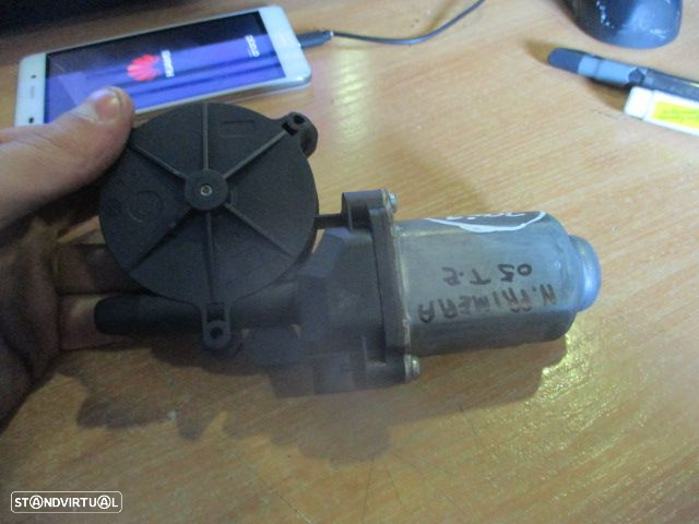 Motor Elevador Vidro 400601 NISSAN PRIMERA 2005 TE NISSAN ALMERA TINO 2004 2.2 DCI 112CV 5P CINZA TE - 4