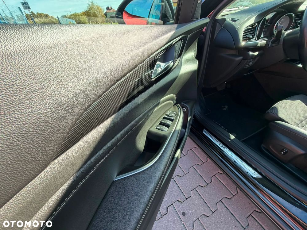 Opel Insignia 2.0 CDTI Executive - 29