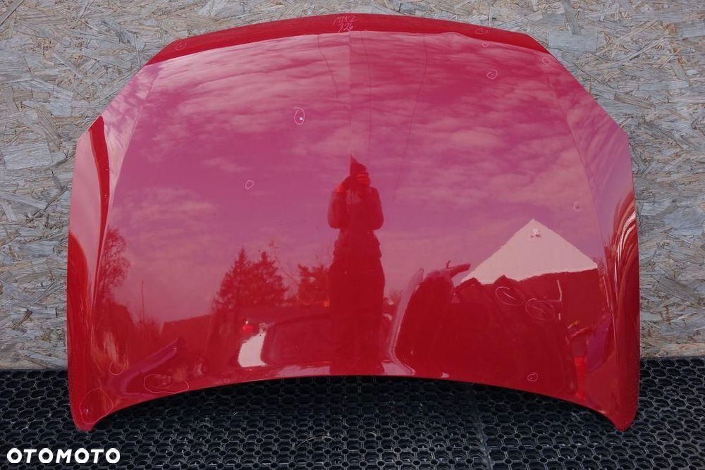 MASKA POKRYWA SILNIKA CZERWONA OPEL CORSA C 2213 - 2