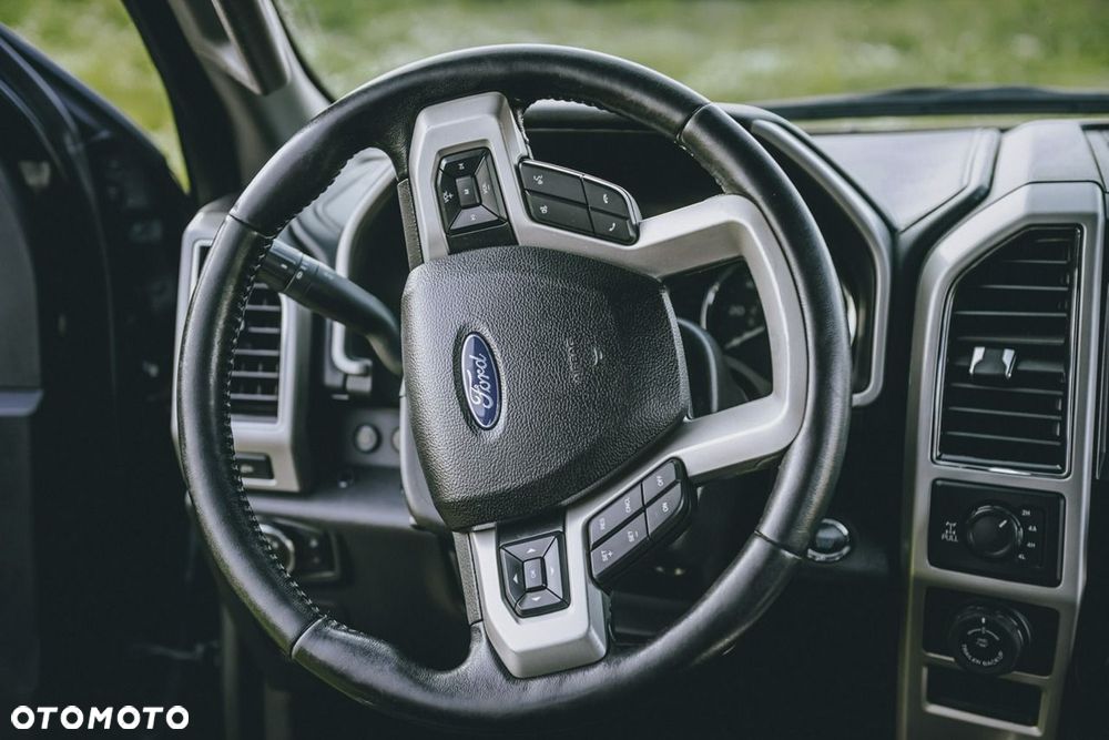 Ford F150 - 24