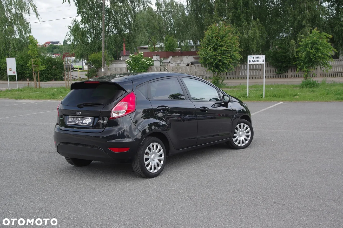 Ford Fiesta 1.0 EcoBoost S&S TREND - 2