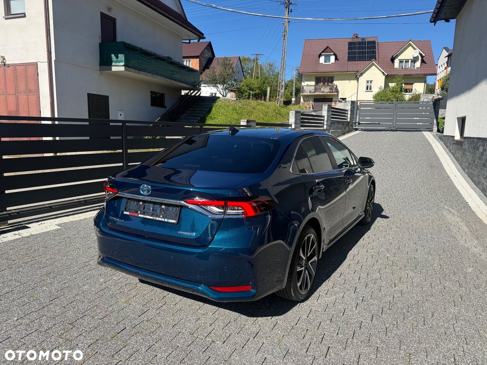 Toyota Corolla 1.8 Hybrid Executive - 3